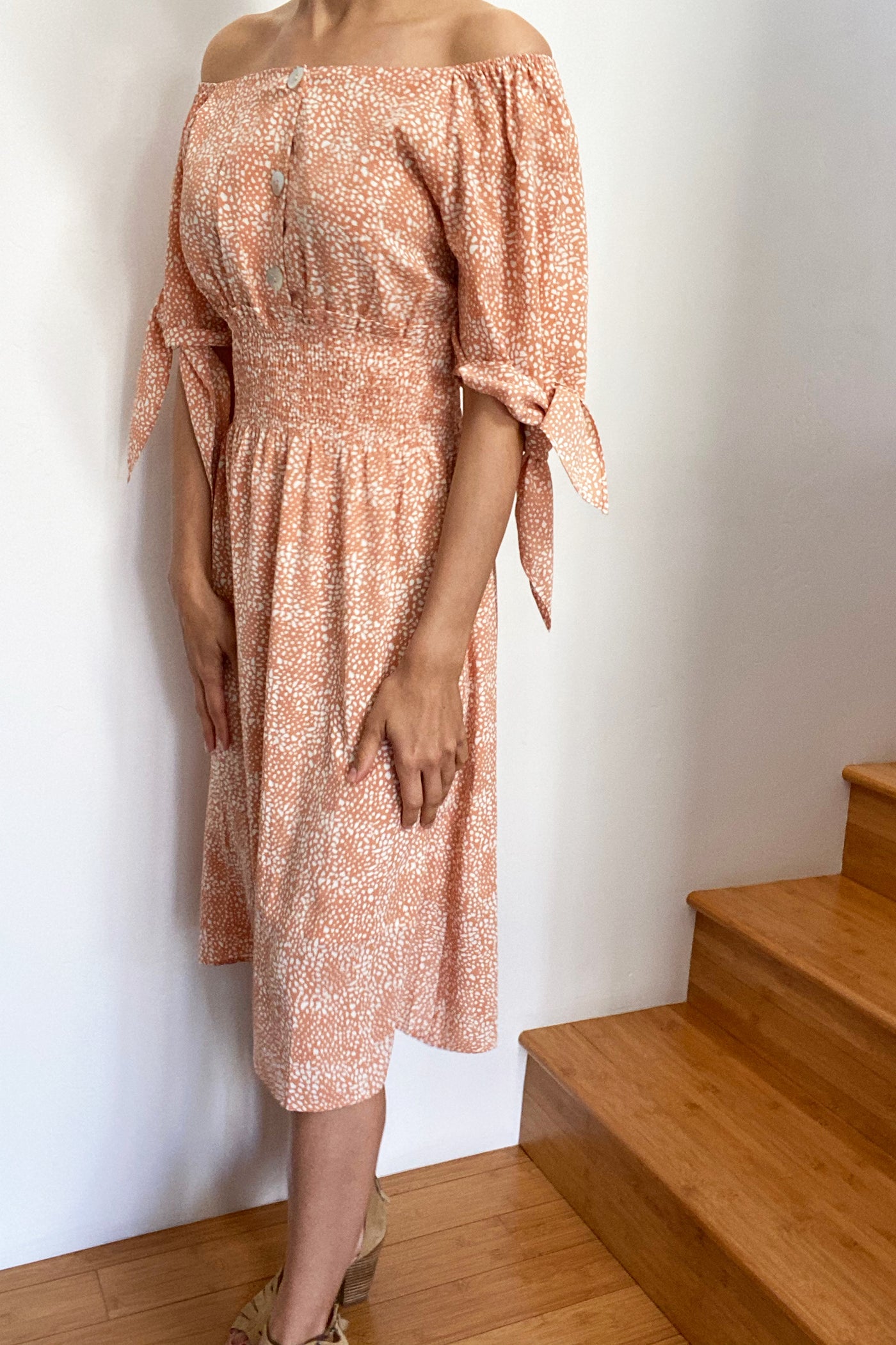 fitted lace wedding dress Carrizo Retro Vibe Midi Dress Matt Tangerine